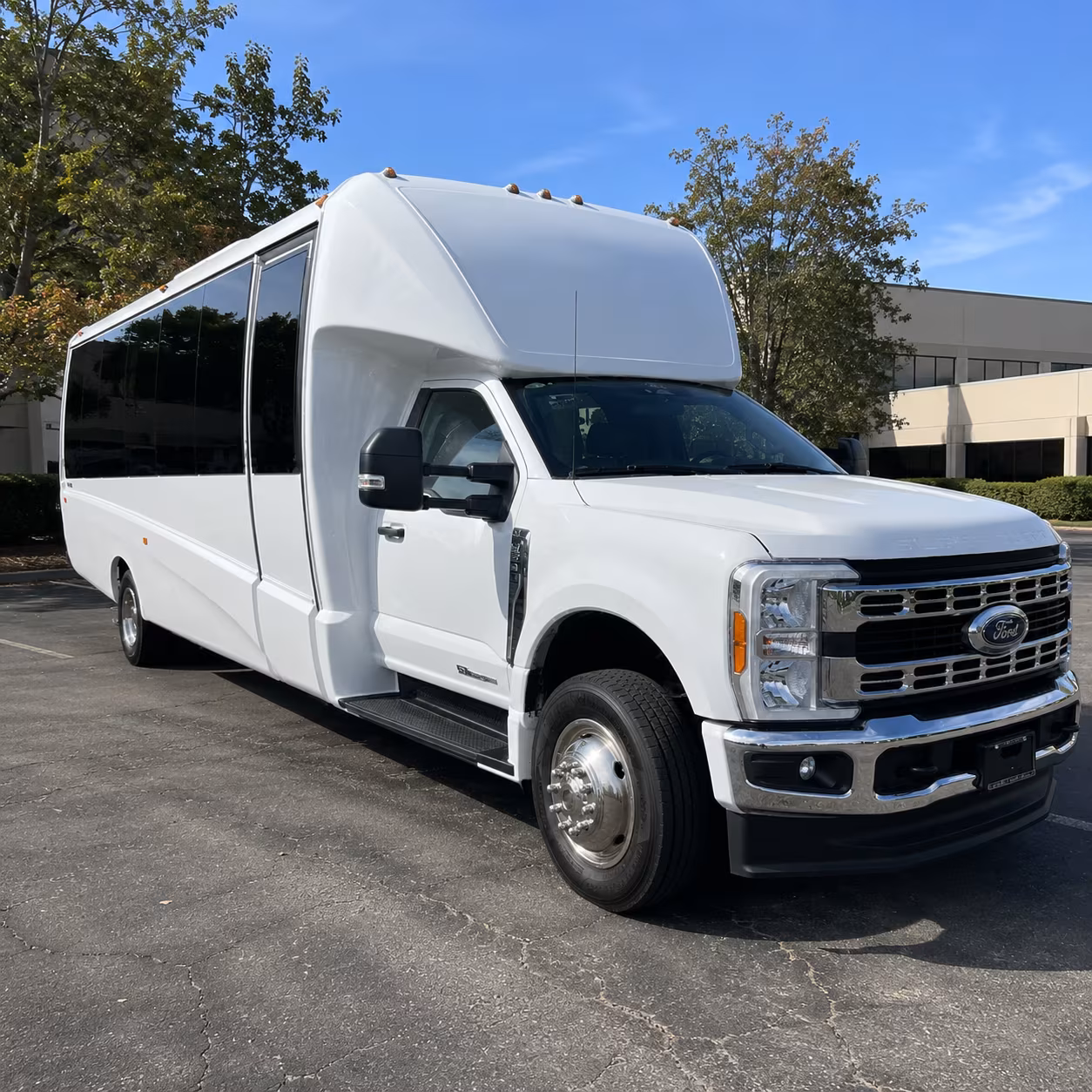 book group transportation for your next corporate event 2