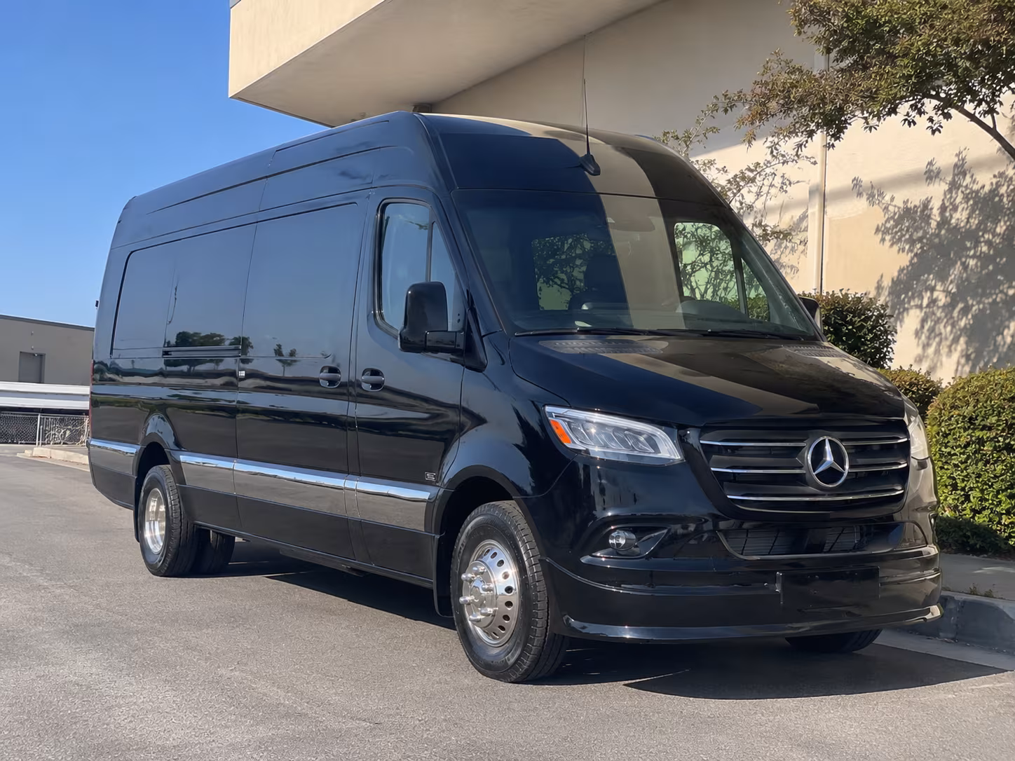 bus rental options for clearwater trips