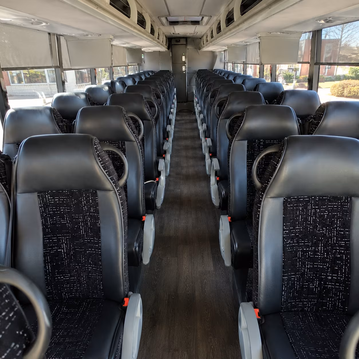 charter buses for corporate groups heading to tampa bay area events